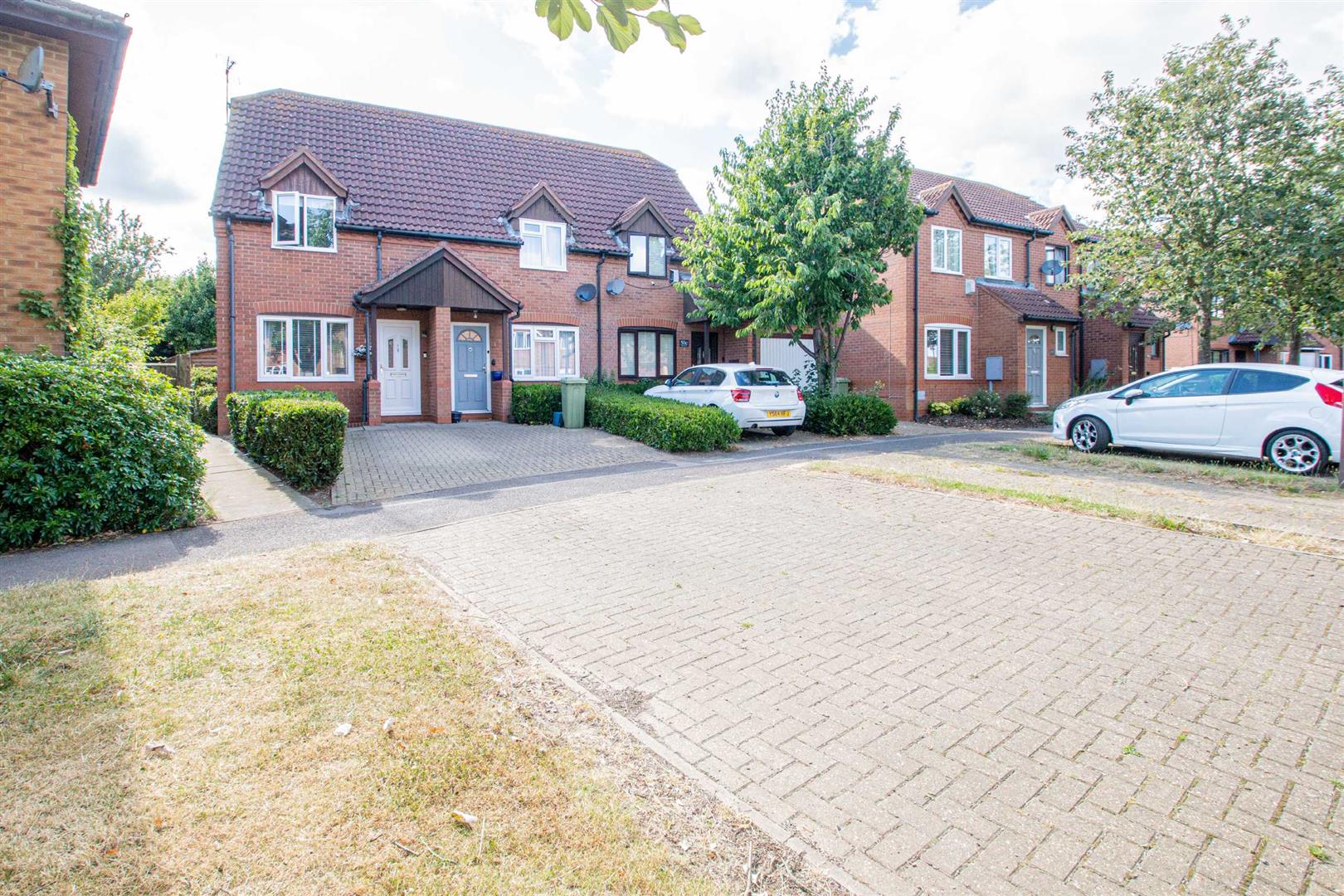 Isaacson Drive, Wavendon Gate, Milton Keynes